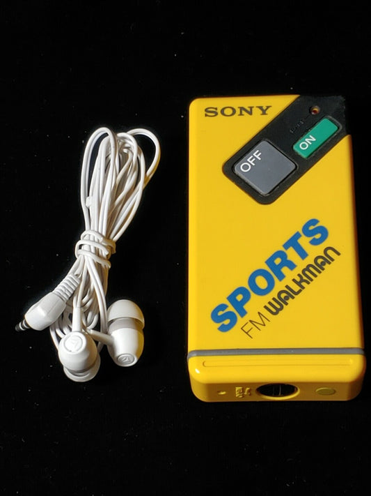 Vintage Sony SRF-4 Sports AM/FM Walkman Radio Earbuds