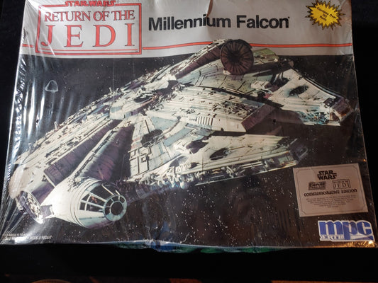 Star Wars Return Of The Jedi Model Millennium Falcon MPC Ertl #8917