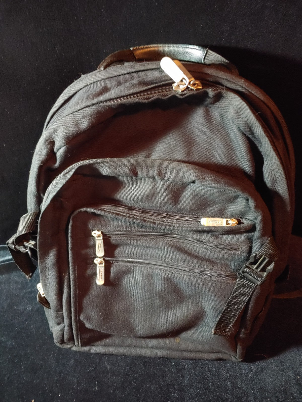 Targus Laptop Bag Backpack Black  Padded  Multi Pocket Great Condition