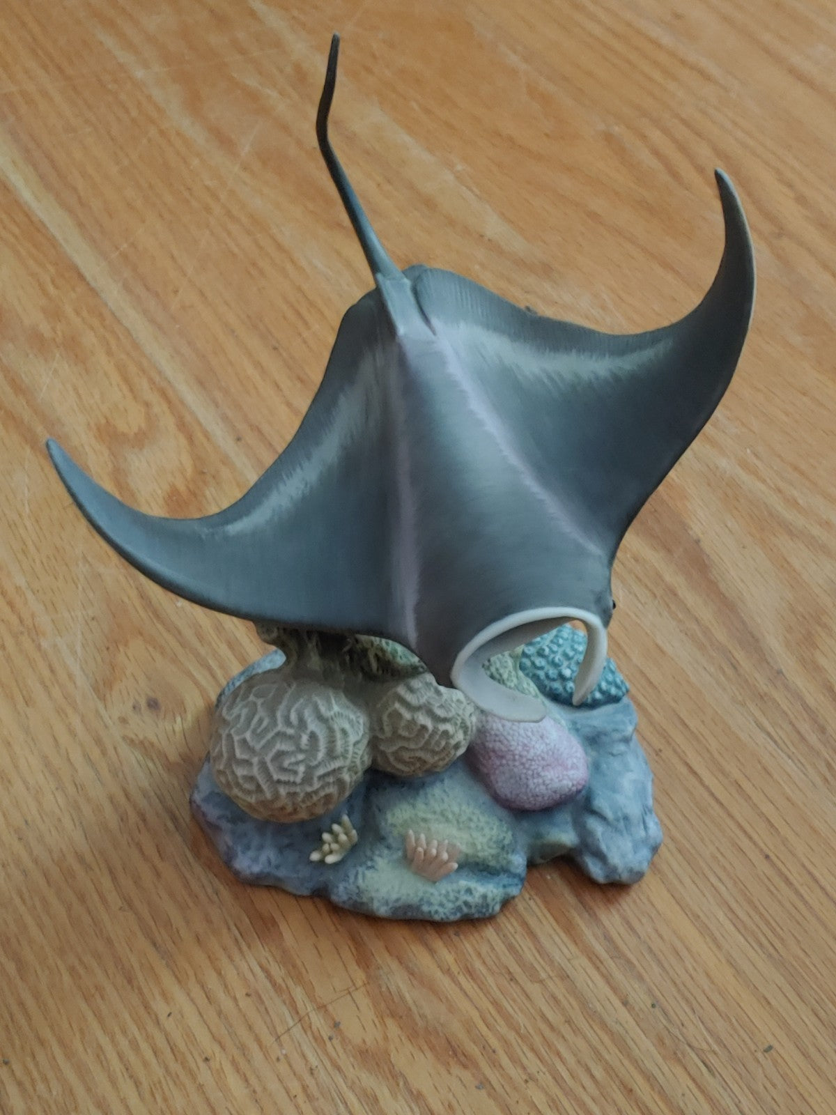 1994 Maruri Wonders of the Sea Manta Ray Ceramic Figurine
