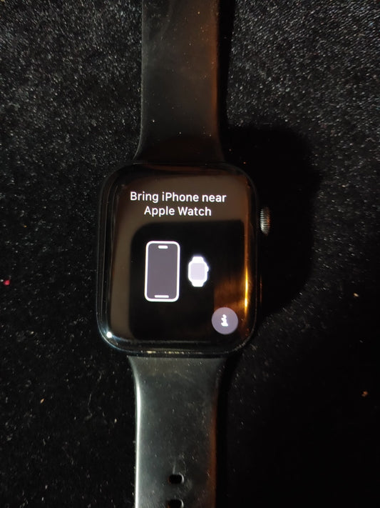 Apple Watch Series 7 45mm stainless steel Case Sport Band