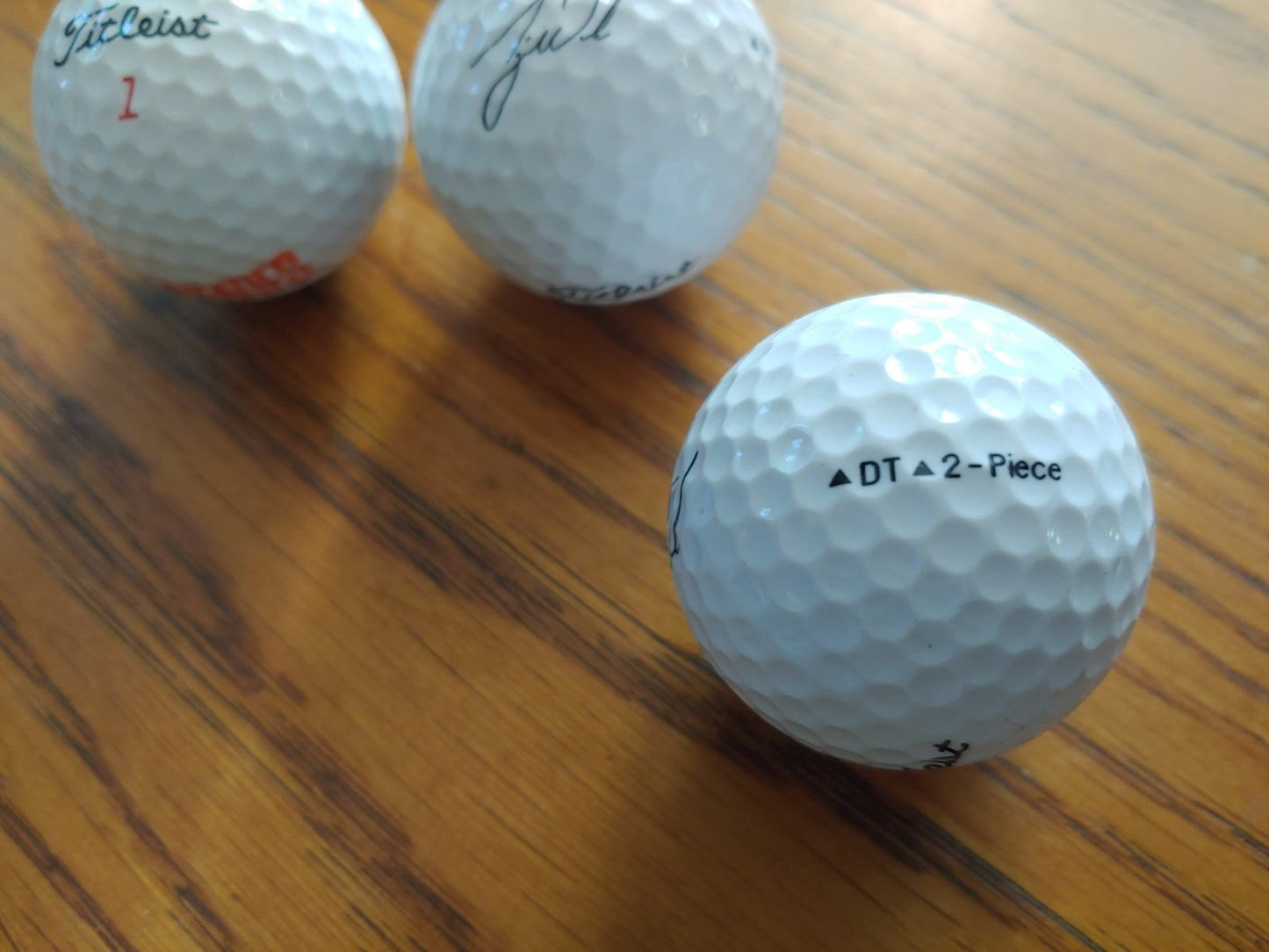 NEW! Wheaties Logo Tiger Woods BMW LOGO 4 Golf Balls Titleist DT