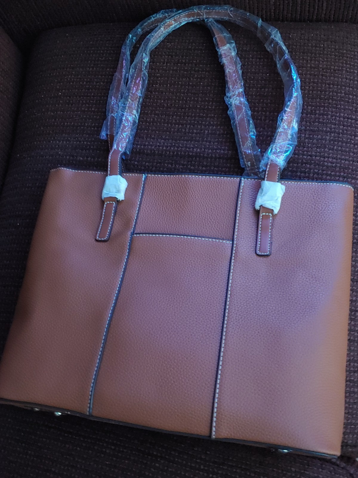 New! Korvara Vegan Leather Pebble Grain Brown Purse