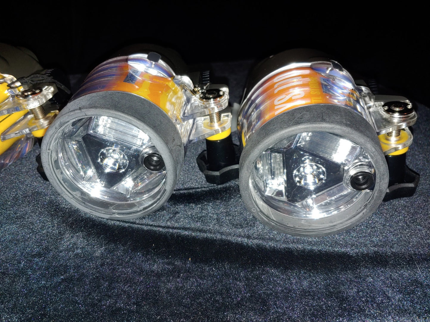 REDUCED! 4 SEA & SEA YS-110 Underwater Strobe Lights Photography Very Little Use